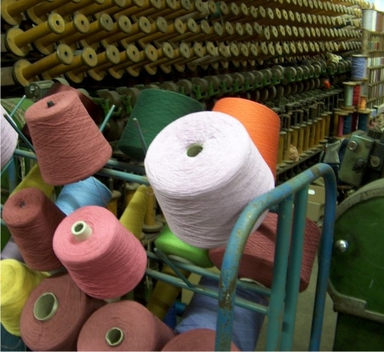 industria textil pede ao governo cotas para importacao de roupas 24 08 2012 14 42 650 750 - Importação de vestuário subiu 15%, em março