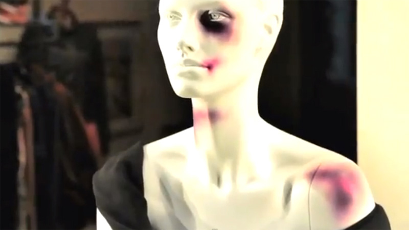 viviane - Vivienne Westwood traz manequins vítimas de violência